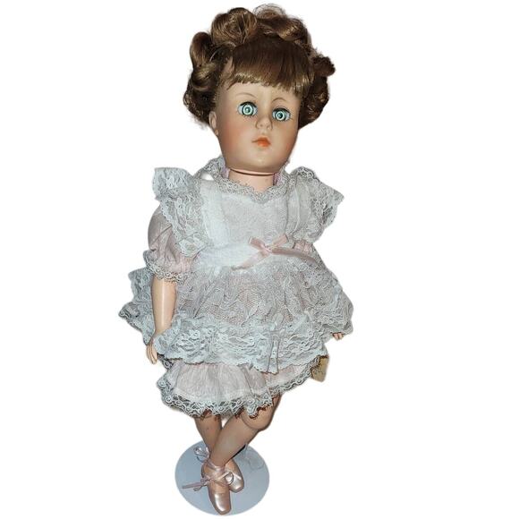 16" 1950's Vintage Valentine Mid Century Jointed  Ballerina Doll - Picture 2 of 9